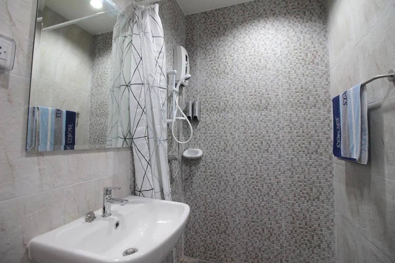 R 17 Living Hotel Бангкок Екстер'єр фото